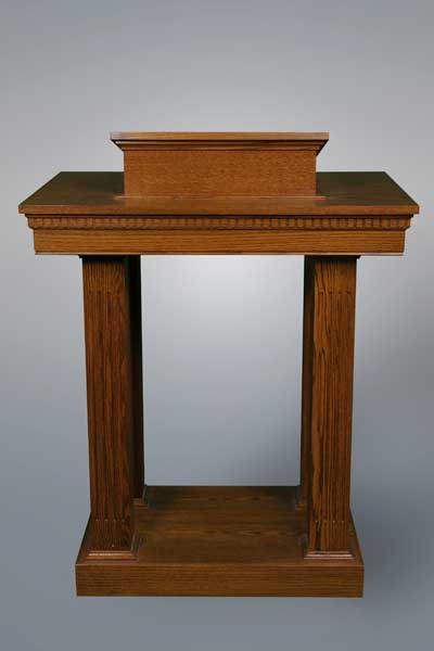 No 8401 All stained pulpit with squared columns